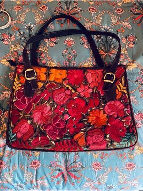 Embroidered Floral Shoulder Bag in Red and Orange